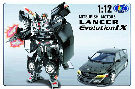 Робот-трансформер Mitsubishi Lancer Evolution IX